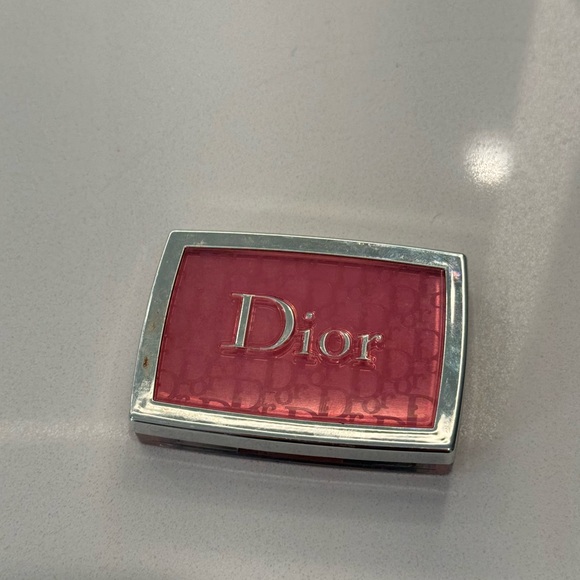 DIOR BLUSH - Picture 1 of 3